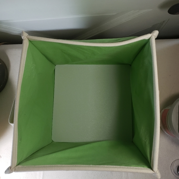 New- Pottery Barn collapsible fabric cube - Picture 4 of 6